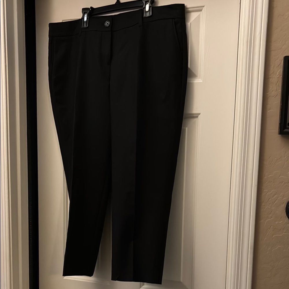 Women’s Black Pants